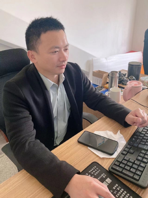 落叶知秋的第一张照片--福州相亲服务中心