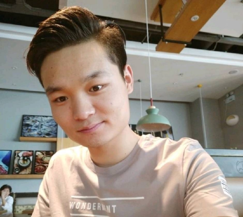 裴海洋的第一张照片--福州相亲服务中心