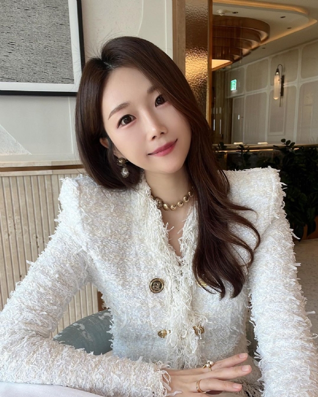 惠然的第一张照片--福州相亲服务中心