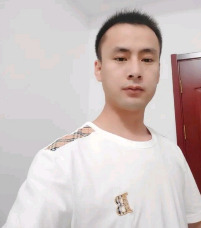 海阔天空的第一张照片--福州相亲服务中心