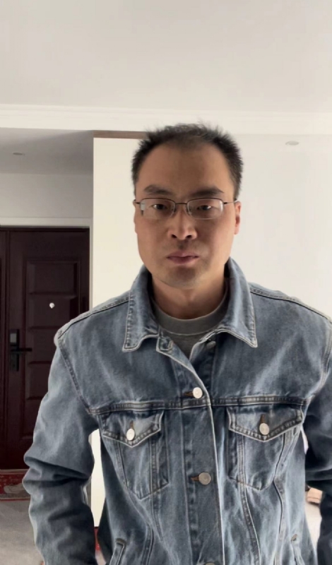 墨灬白的第一张照片--福州相亲服务中心