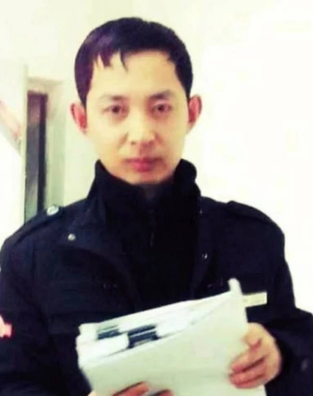 风雨中有你的第一张照片--福州相亲服务中心