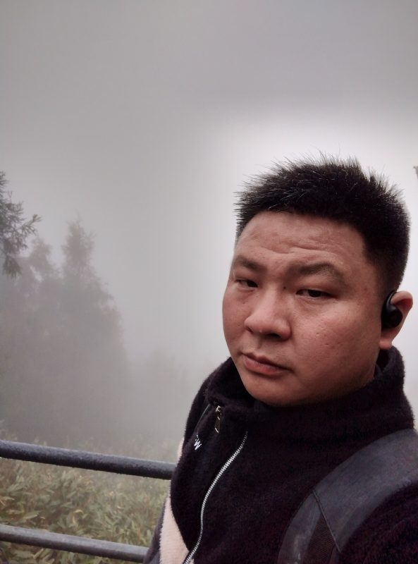 何何何的第一张照片--福州相亲服务中心
