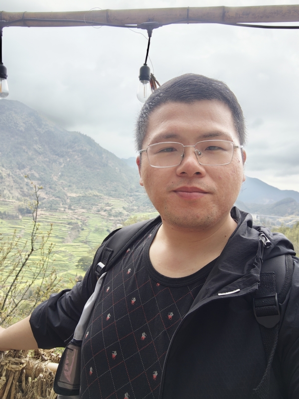 青山的第三张照片--福州相亲服务中心