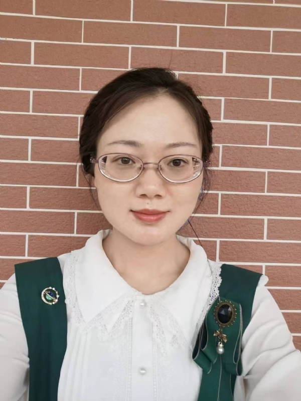 Lily的第一张照片--福州相亲服务中心