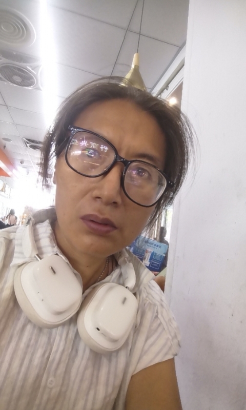 冬天的蔷薇的第三张照片--福州相亲服务中心