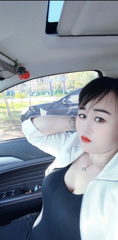 王芳燕的第七张照片--福州相亲服务中心