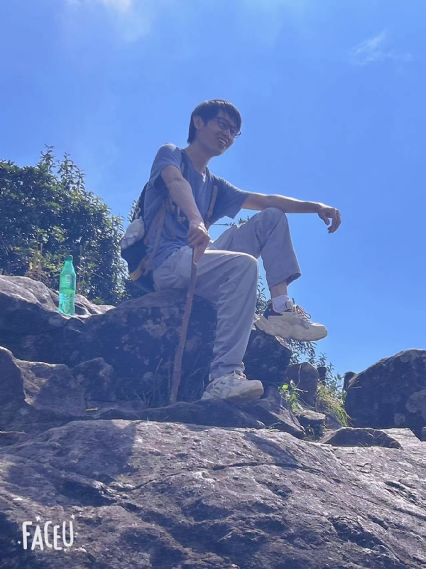 落叶之秋的第一张照片--福州相亲服务中心