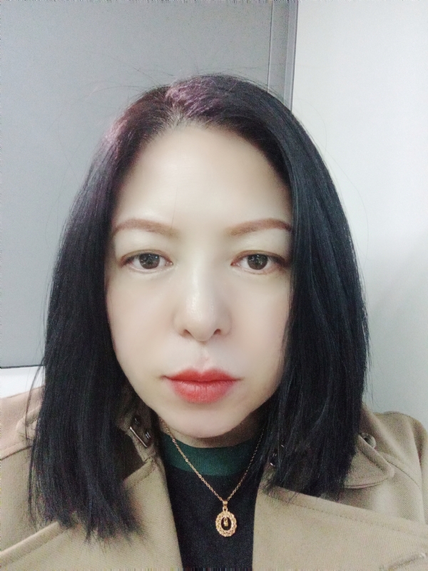 尘颜的第一张照片--福州相亲服务中心