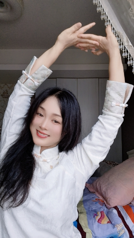 伊伊的第三张照片--福州相亲服务中心