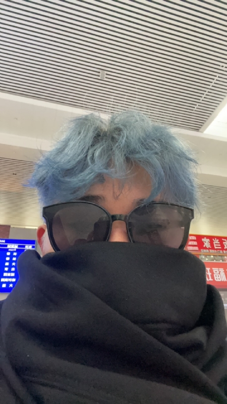 平行线的第一张照片--福州相亲服务中心