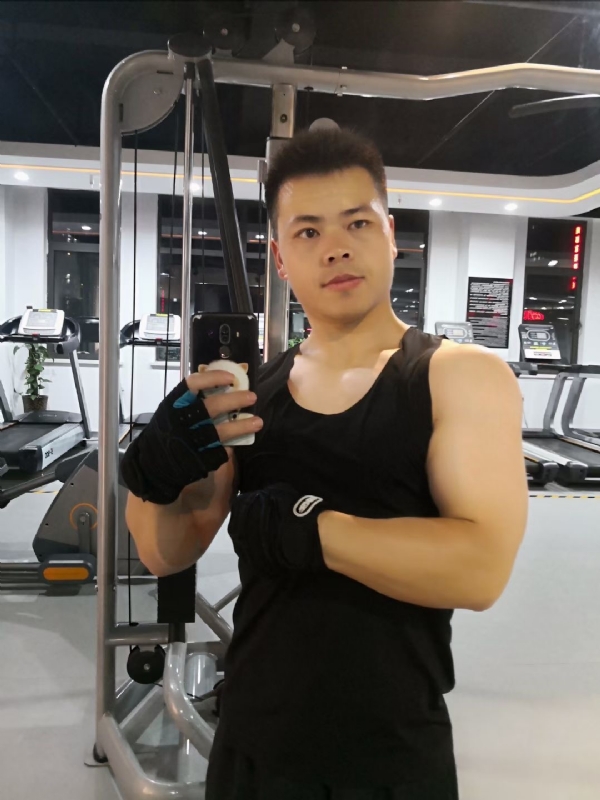 范迪塞尔的第二张照片--福州相亲服务中心