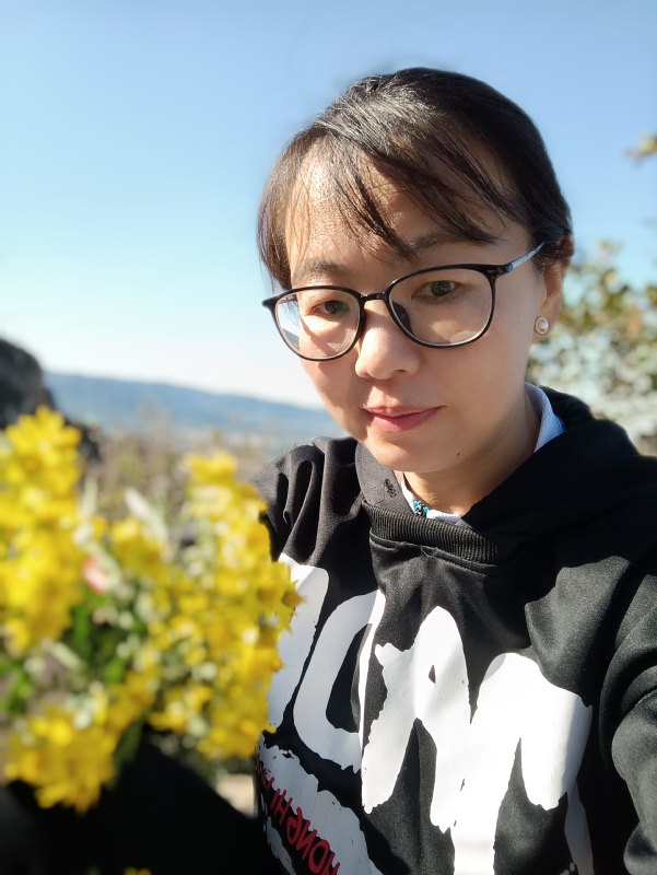 丽丽的第一张照片--福州相亲服务中心