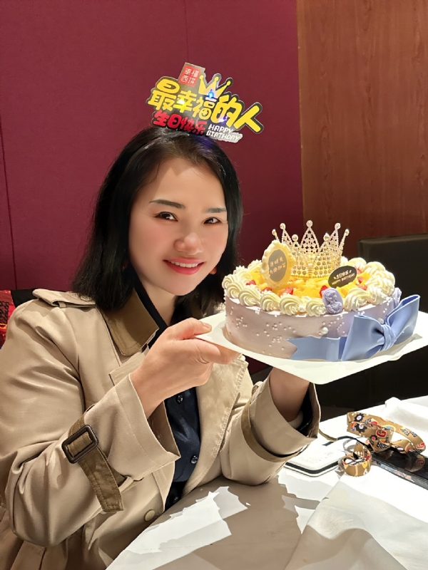 Apple的第一张照片--福州相亲服务中心