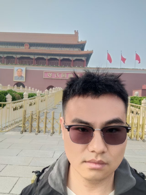喧嚣的风的第一张照片--福州相亲服务中心