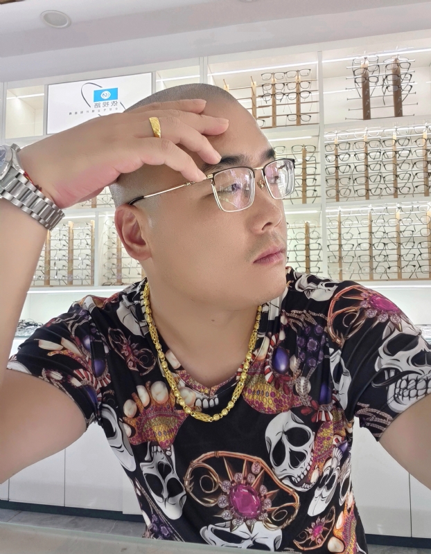 一生诺言的第一张照片--福州相亲服务中心