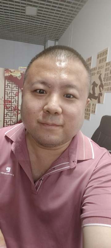 漫步星辰的第一张照片--福州相亲服务中心