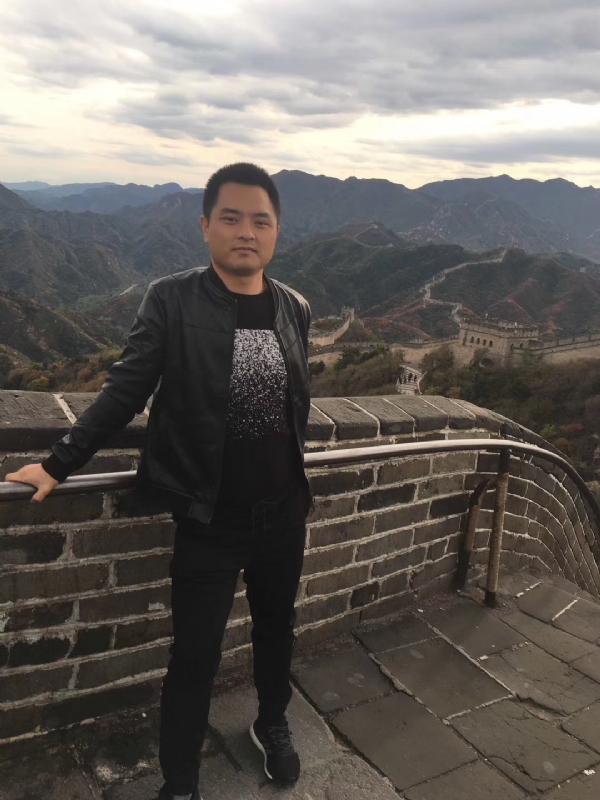 海阔天空的第一张照片--福州相亲服务中心