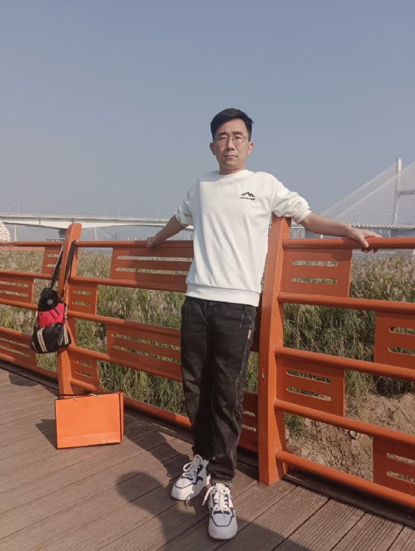 黑白的第一张照片--福州相亲服务中心
