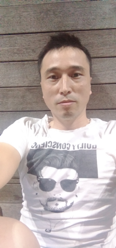 笑看一切的第一张照片--福州相亲服务中心