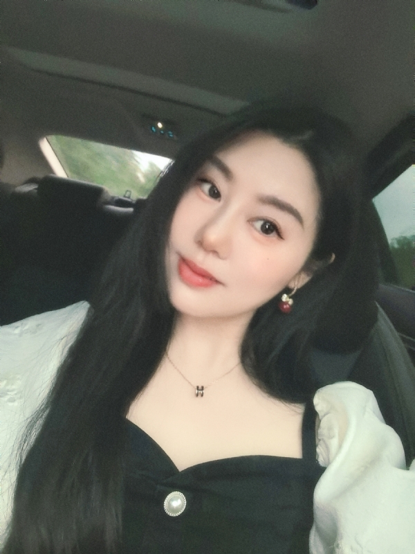 潇潇暮雨的第一张照片--福州相亲服务中心