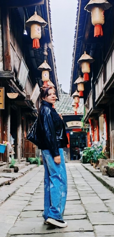 宛霞的第五张照片--福州相亲服务中心