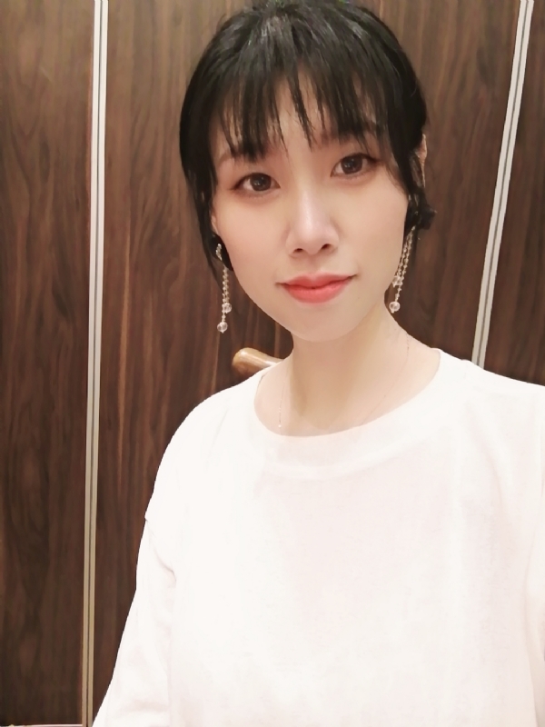 于小倩的第一张照片--福州相亲服务中心