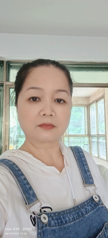 小巧玲珑的第一张照片--福州相亲服务中心