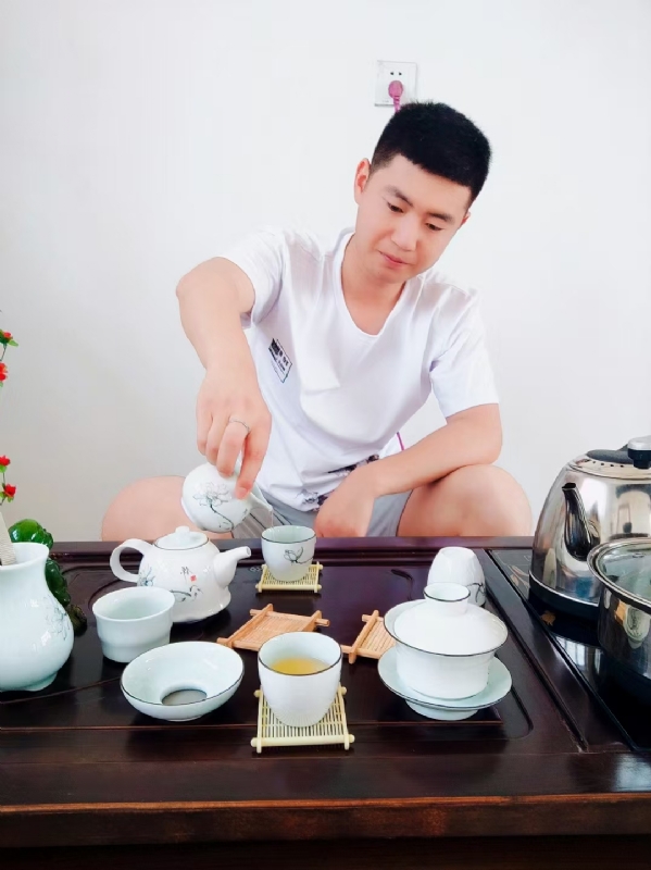 日月的第三张照片--福州相亲服务中心