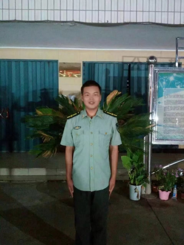 程程的第一张照片--福州相亲服务中心