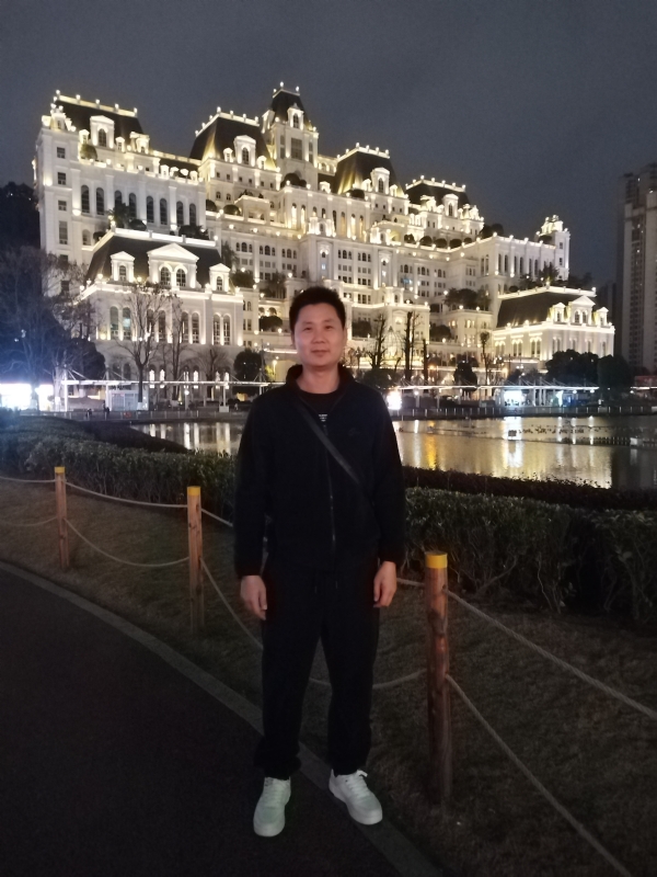 另一半的她的第三张照片--福州相亲服务中心