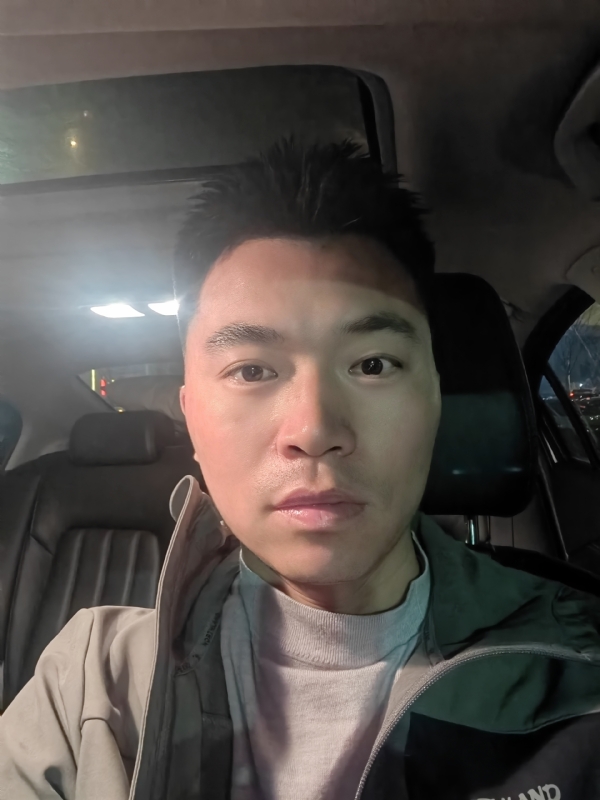 讲不出再见的第二张照片--福州相亲服务中心