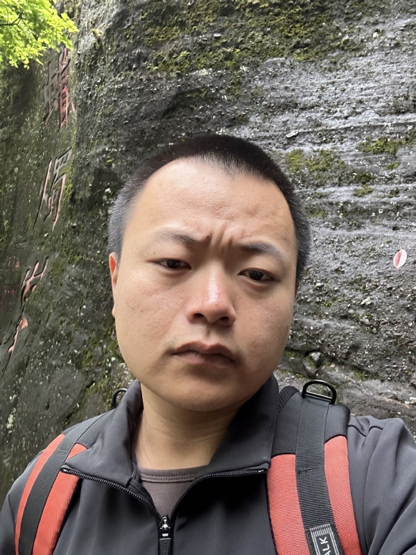 花生什么树的第一张照片--福州相亲服务中心