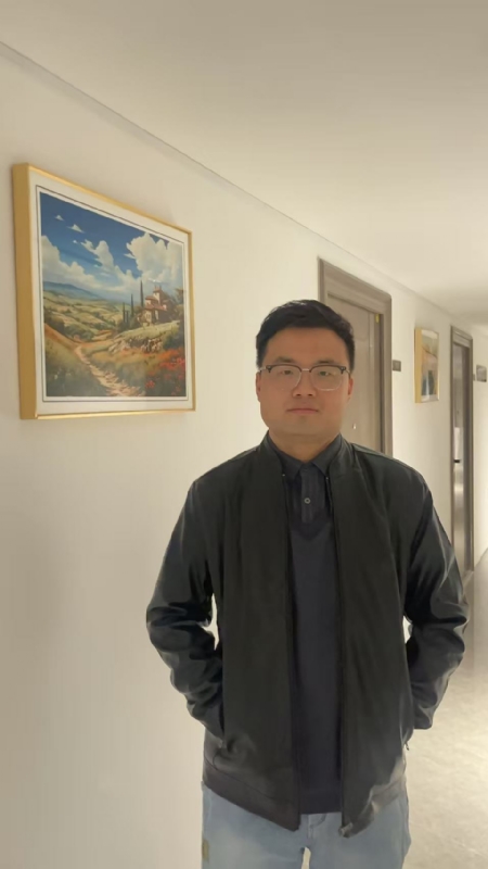 半瓶子的第四张照片--福州相亲服务中心