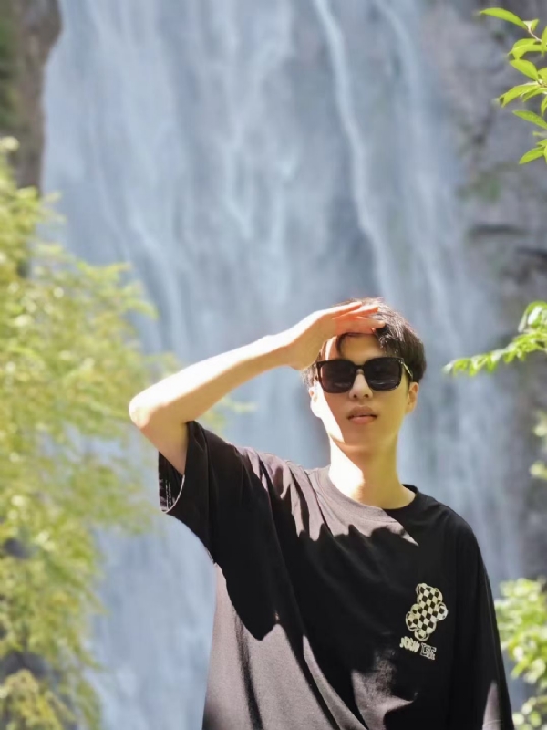 大橙子的第一张照片--福州相亲服务中心