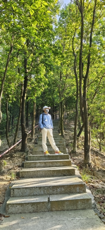 书衣的第三张照片--福州相亲服务中心