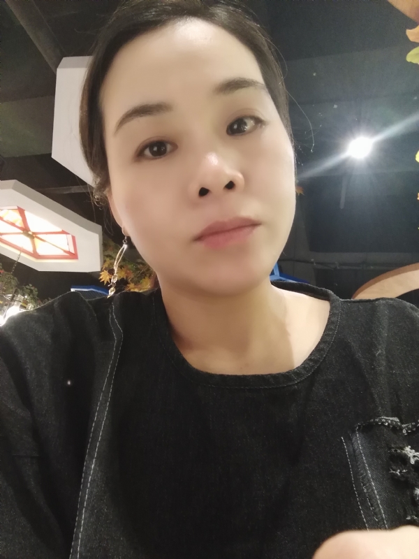 喜欢黑巧的第一张照片--福州相亲服务中心